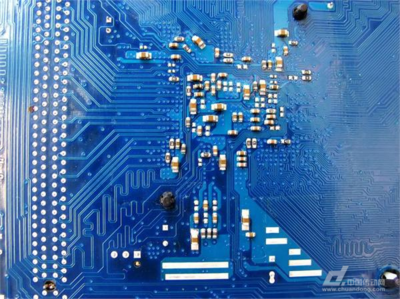 臺積電10納米芯片試產成功，開啟集成電路新紀元——從制程突破看產業發展與未來趨勢